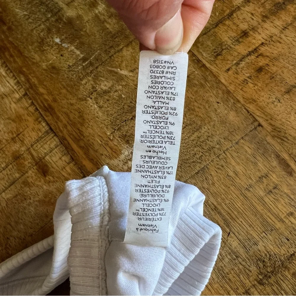 ALO Yoga Ribbed Wellness White Bra Size XS